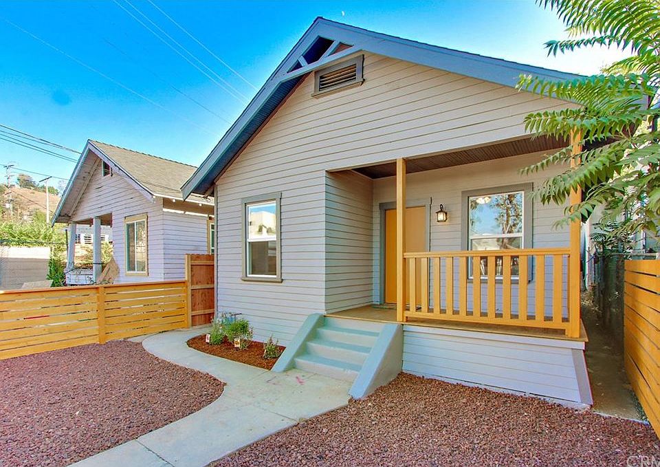 1st image of 118 W Avenue 34