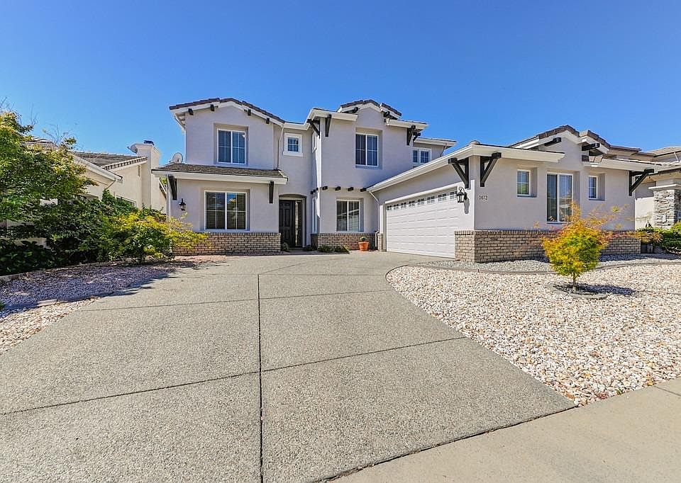 1st image of 1472 Rose Glen Dr