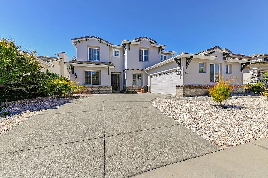 1472 Rose Glen Dr photo 1