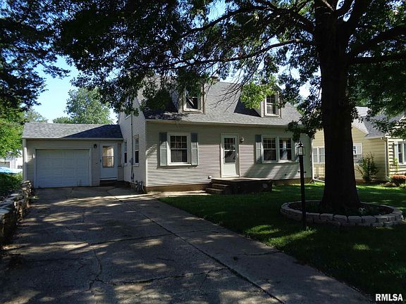 2nd image of 107 Amsler St