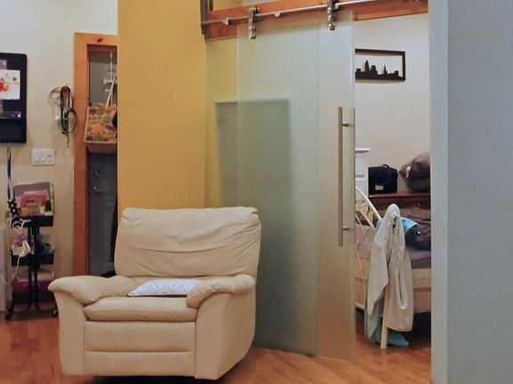 4th image of 940 N Damen Ave APT 1F