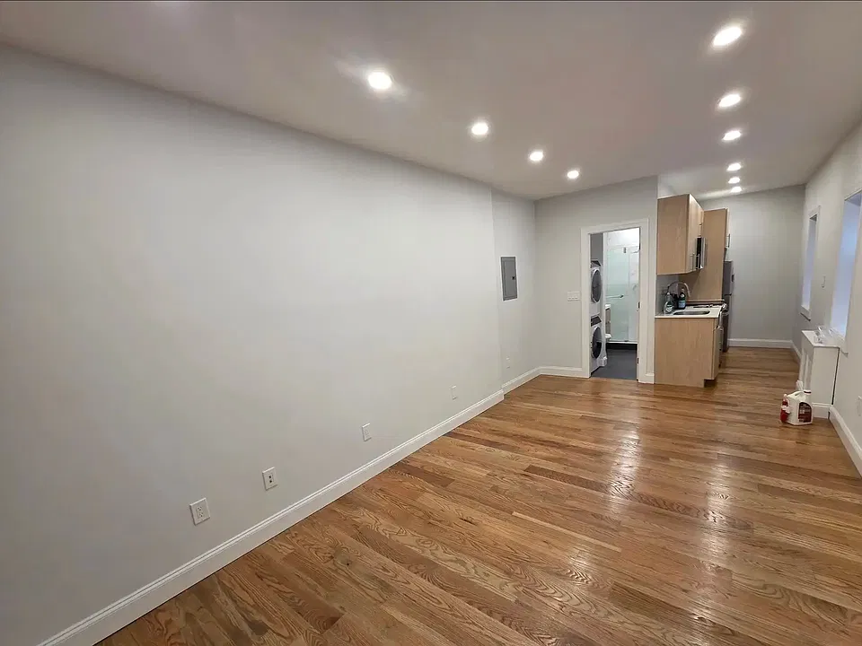 15 Joy St #9