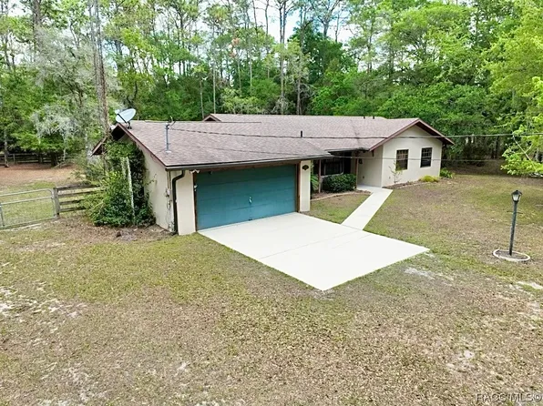 8350 N Pine Haven Point, Crystal River, FL 34428