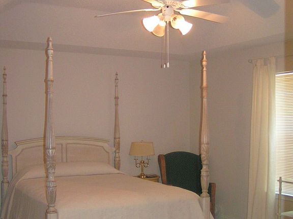 Masterbedroom