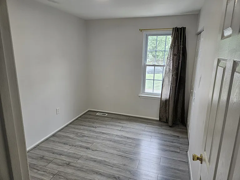 2918 Madeira Ct — Photo 29