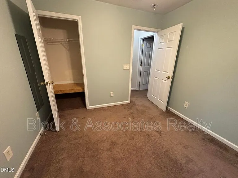 7252 Corvette Ct — Photo 60