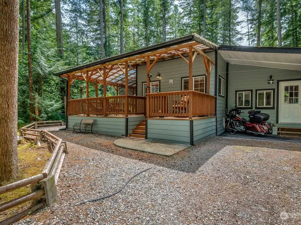 1174 Alder Ln, Sumas, WA 98295