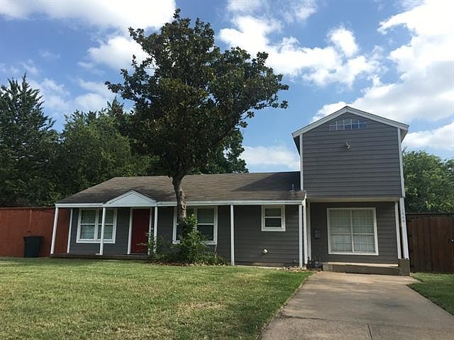 1st image of 1440 Maple Dr