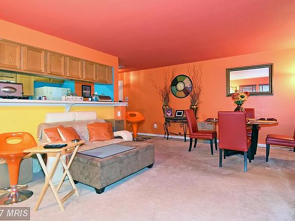 3rd image of 3630 Sherbrooke Cir #10-202