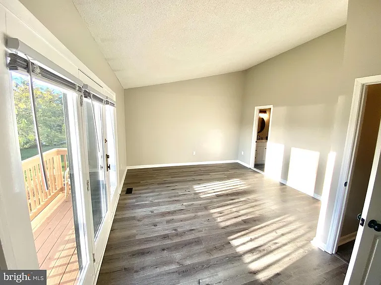 802 Marion Quimby Dr — Photo 24