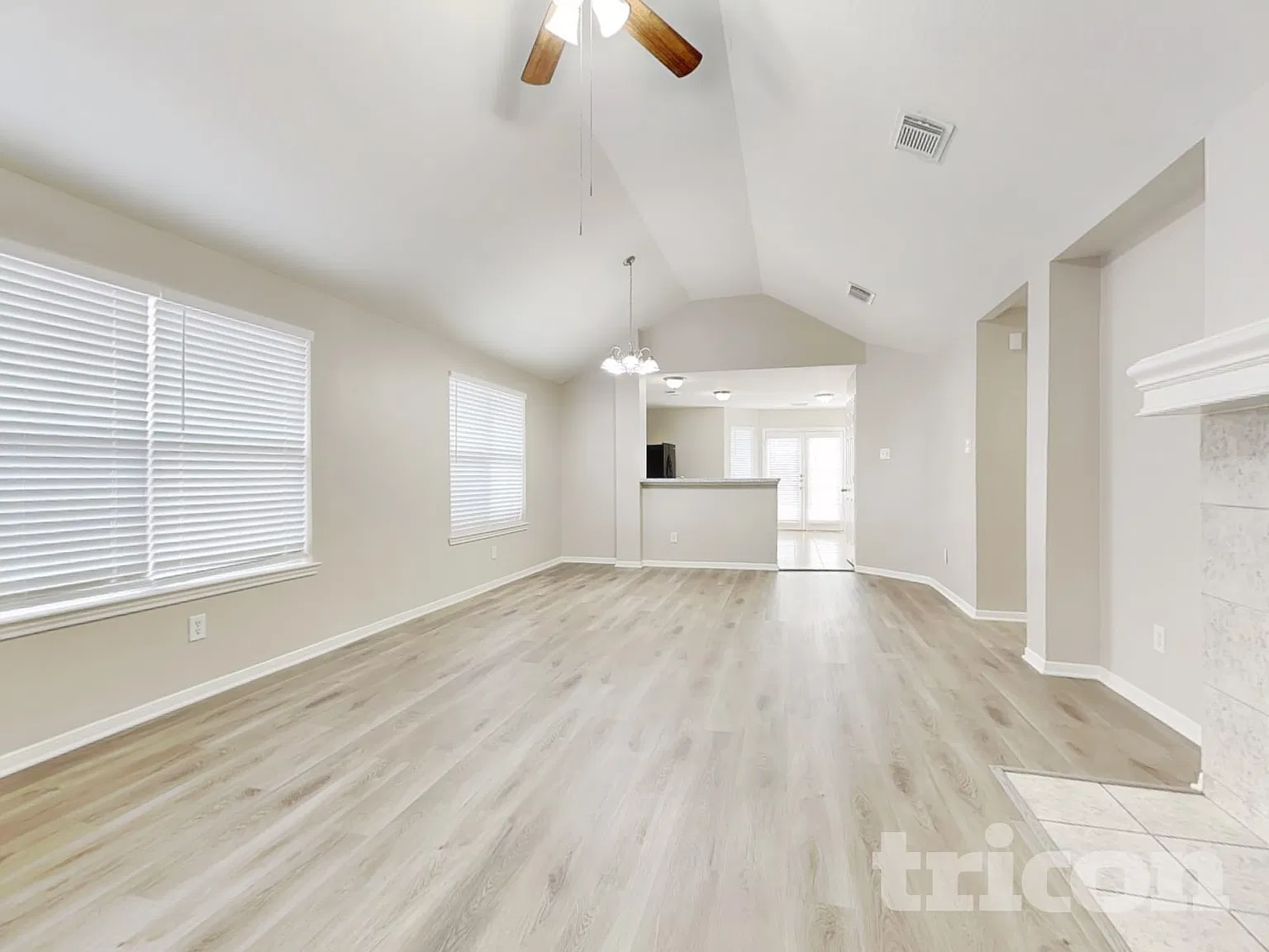 4907 Bryant Ridge Road Houston TX — Photo 3