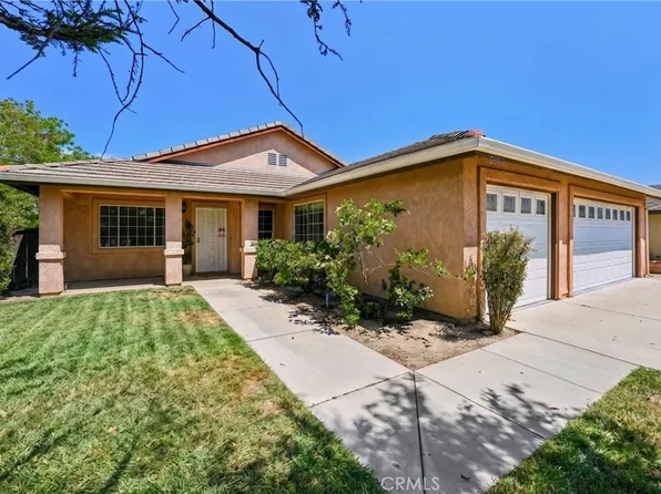 25012 Steiner Dr, Hemet, CA 92544