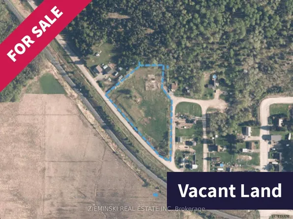 20 Hillside St, Iroquois Falls, ON P0K 1P0