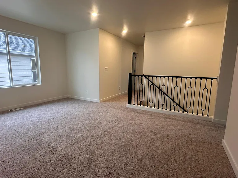 4993 88th Dr NE — Photo 11
