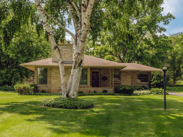 14225 Wisconsin AVENUE, Elm Grove, WI 53122