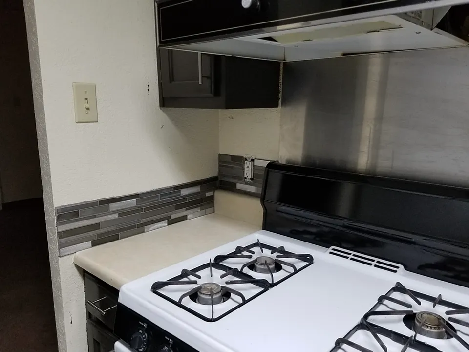 Kitchen range