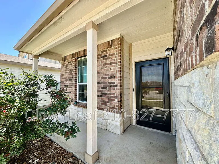 452 Holly Bush — Photo 5