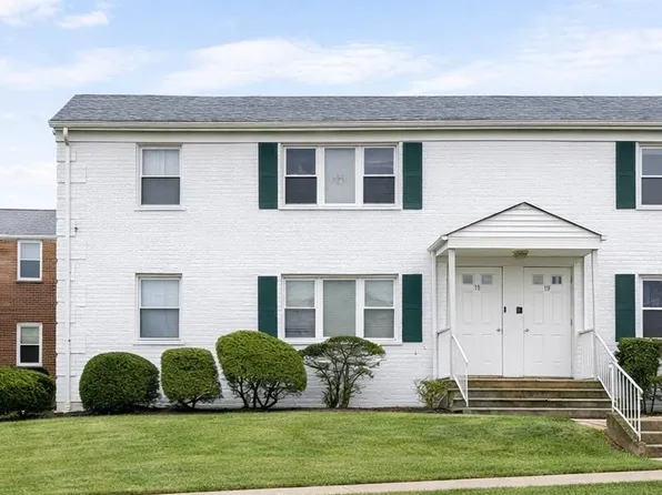 18 Garfield Park #A, Edison, NJ 08837