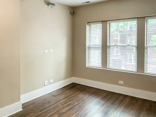 1849 1/2 W Cornelia Ave #1, Chicago, IL 60657