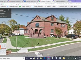 4 Brookfall Rd, Edison, NJ 08817