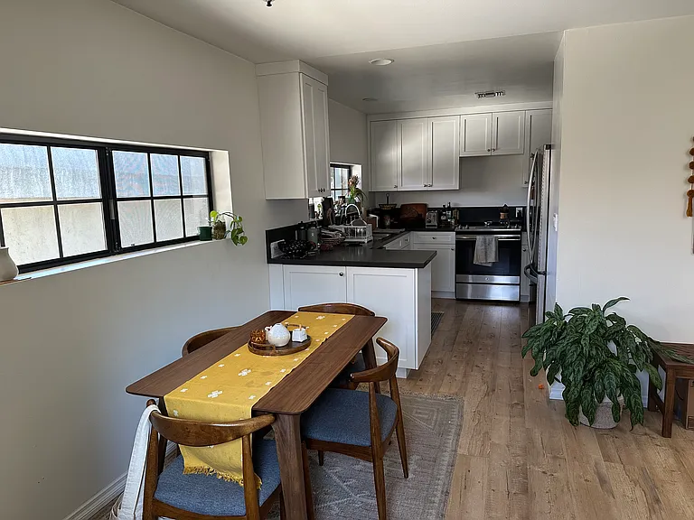 1120 Rosario Dr — Photo 6