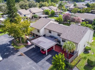 1858 Deer Creek Wildwood Pl, Deerfield Beach, FL 33442