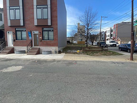 2nd image of 602 Cecil B Moore Ave