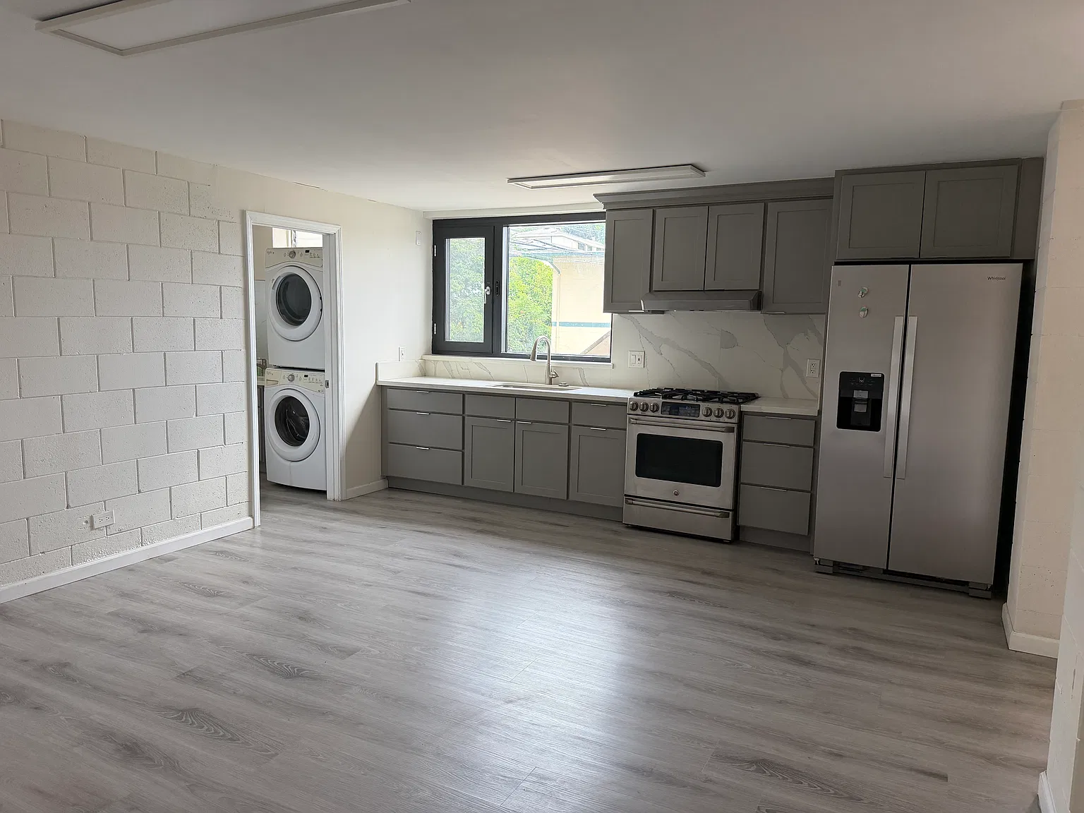 2 bed, 600 sqft, $2,800 — Photo 1
