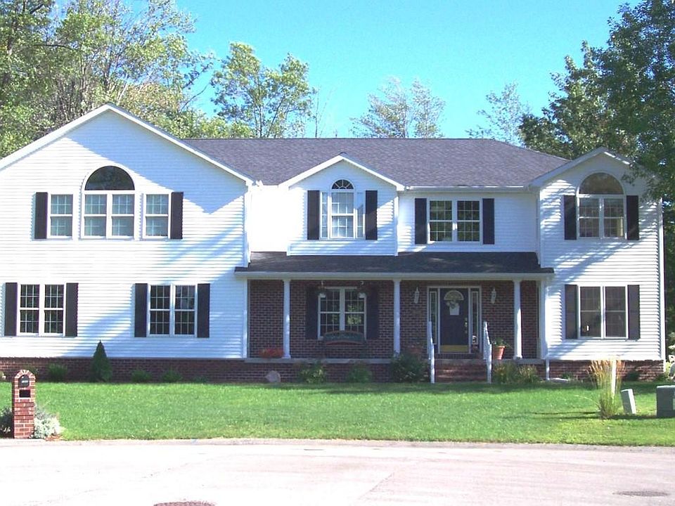 1st image of 1600 41st Ave