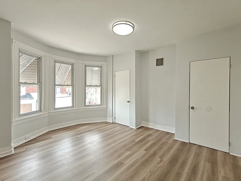 282 S Ithan St — Photo 13