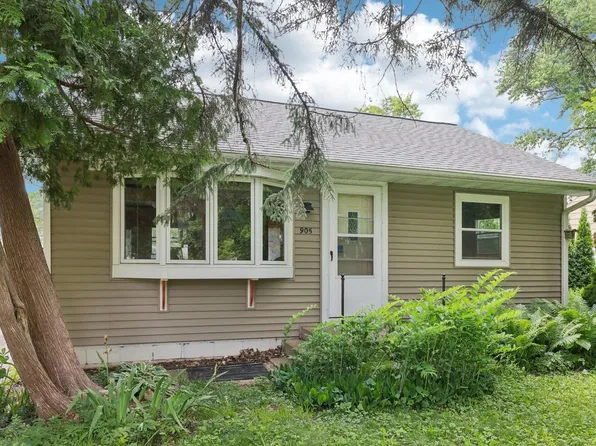 905 Ridgewood Way, Madison, WI 53713