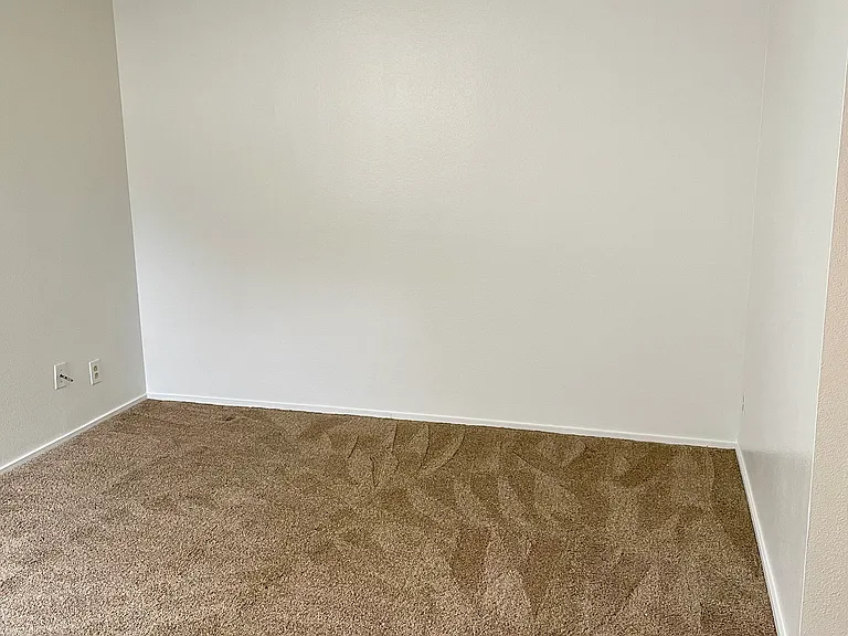 600 SE Marion St #505 — Photo 18