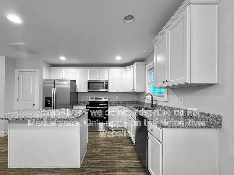 106 Beaumont Cir — Photo 5