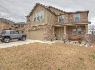 501 Yosemite Trl, Taylor, TX 76574