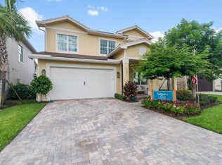 19223 Rolling Acres Rd, Loxahatchee, FL 33470