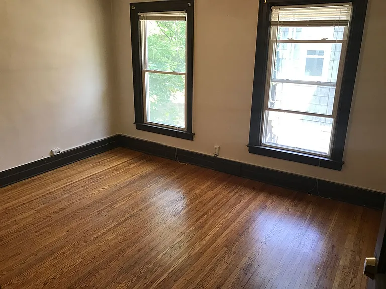 75 Dartmouth St — Photo 10