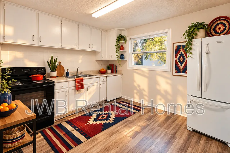 Northside — Photo 3