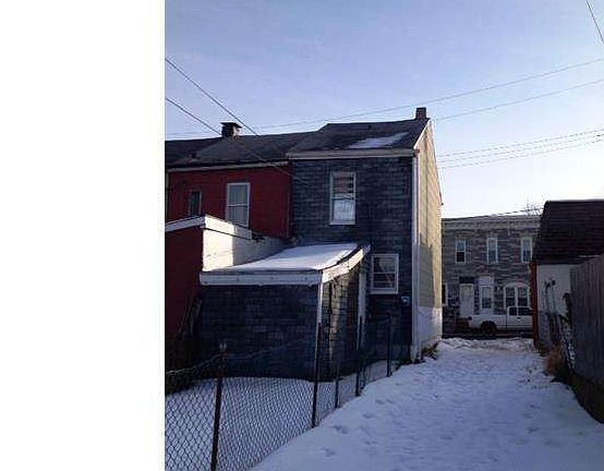 2nd image of 424 Orange St