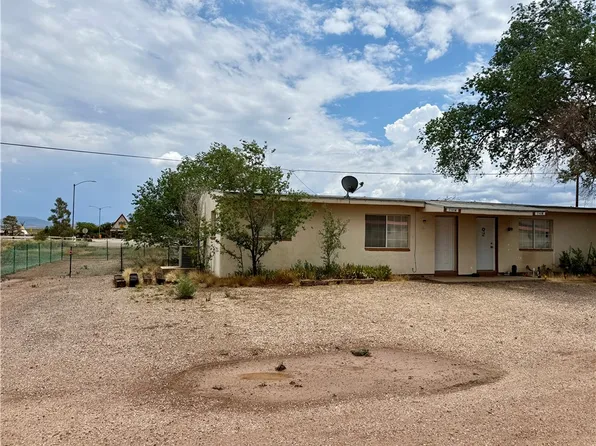 21425 I-40, Seligman, AZ 86337