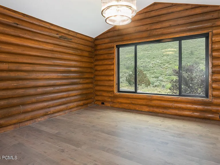 8766 N Daybreaker Dr — Photo 22