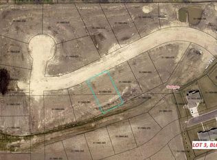 3 Sterling Ave, Worthington, MN 56187