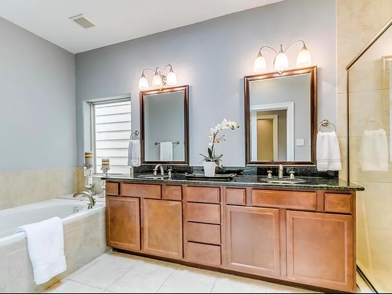 1142 Hempstead Villa Ln — Photo 16