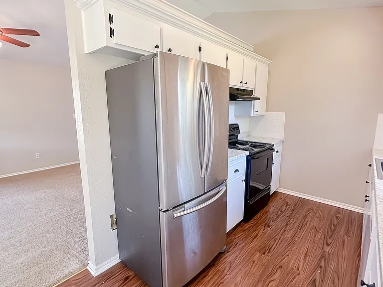 6861 NW Willow Springs Dr — Photo 6