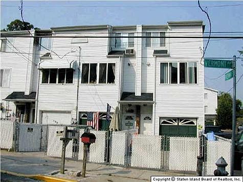 2nd image of 194 Vermont Ave