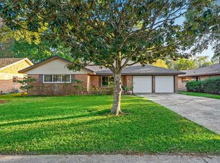 1606 Beachcomber Ln, Houston, TX 77062