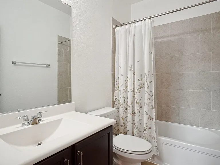 5817 Fir Tree Ln — Photo 17