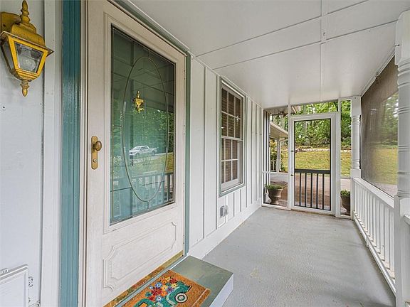2nd image of 3946 Fraser Cir