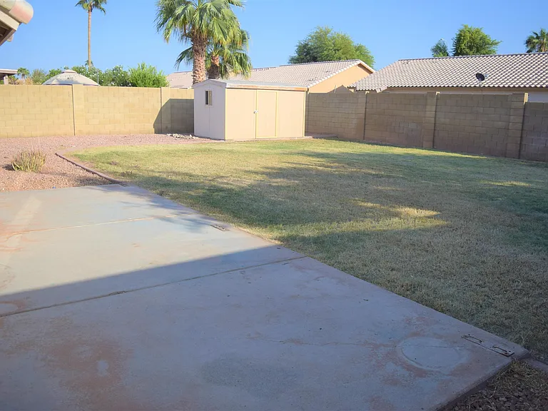 13323 E Butler St — Photo 21