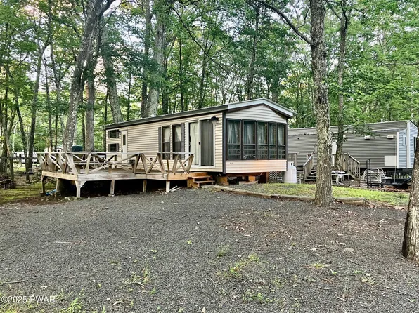 183 Big Bass Dr, Milford, PA 18337