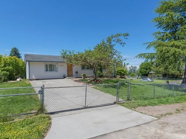 24805 22nd Ave S, Kent, WA 98032